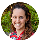 Dr. Sara Castillo