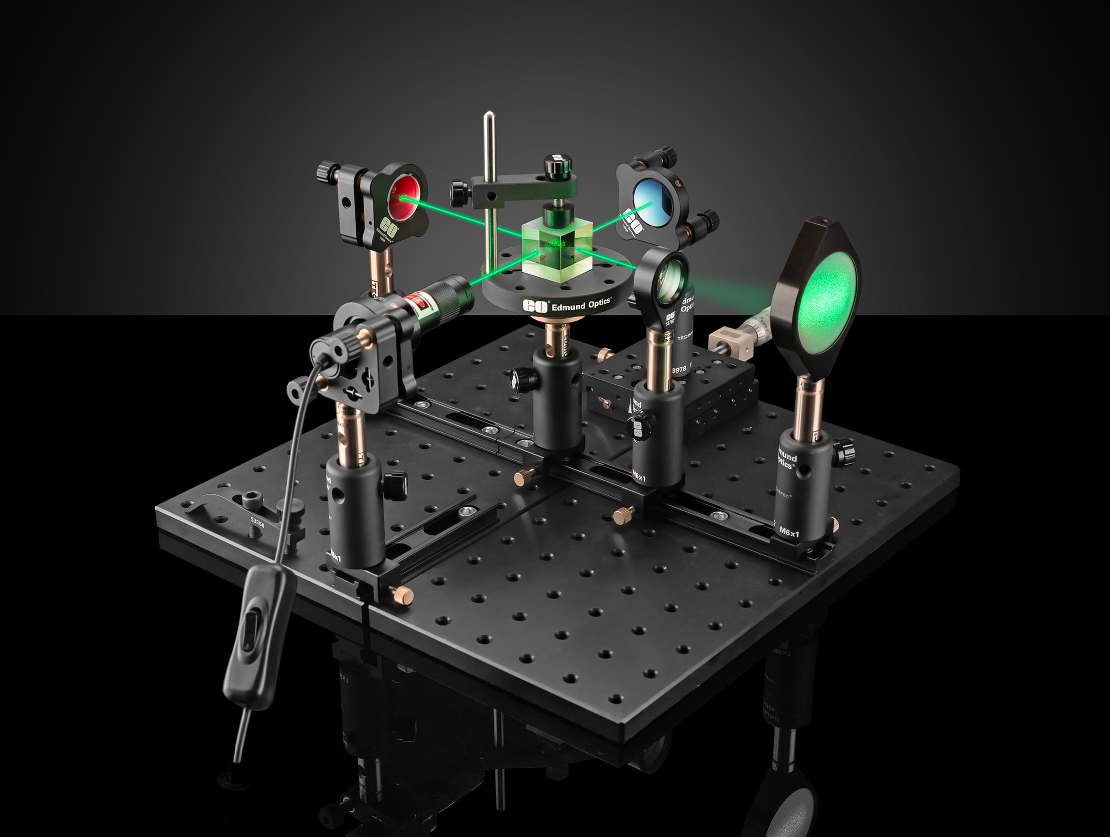 Setup of a functional optical laboratory configuration showing a Michelson interferometer