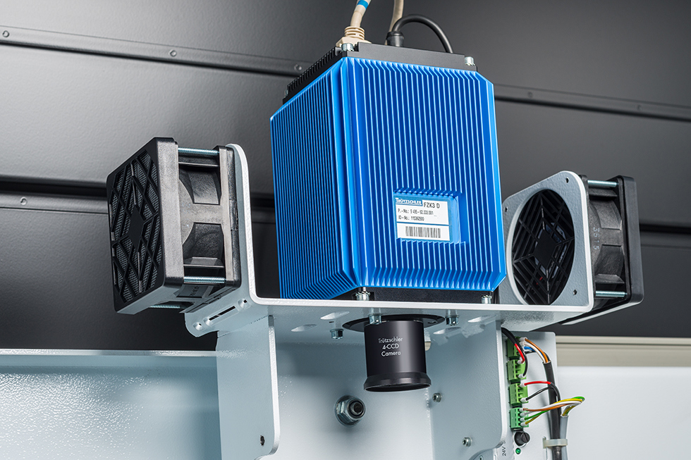  Trützschler developed the T-SCAN Camera (4-CCD), which makes observations from 4 different canals while utilizing ITOS polarization filters at key positions to make contaminants detectable